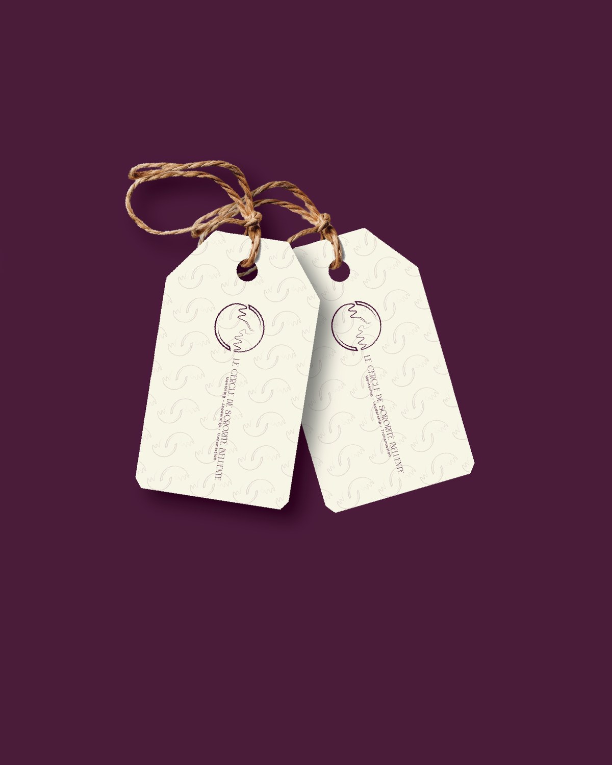 Le Cercle de Sororité Influente hang tags